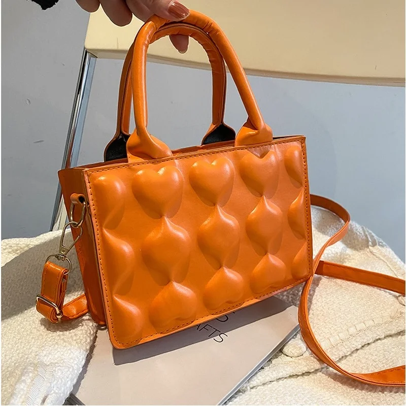 

Simple Heart Shape Embossing PU Crossbody Bag For Women Solid Colour Female Shoulder Handbag Fashion Purse and Bag Women Brand