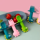 Набор детских ложек и вилок, силиконовые столовые приборы с короткой ручкой и мультяшным динозавром для кормления и прорезывания зубов