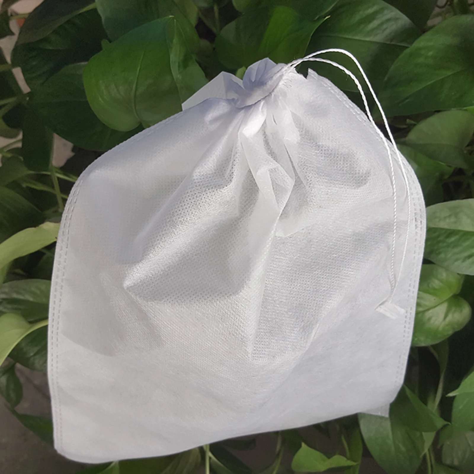 

100pcs Fruit Plant Gardening Net Pest Protection Bag Mesh For Insects Netting Drawstring Non-woven White Vegetable Insect