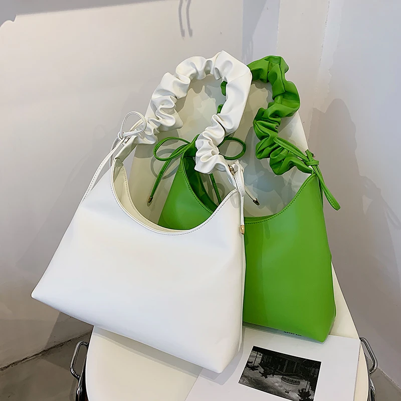 

Женская маленькая квадратная сумка с клапаном, новинка 2021, универсальная женская сумка через плечо, портативная маленькая квадратная сумка...