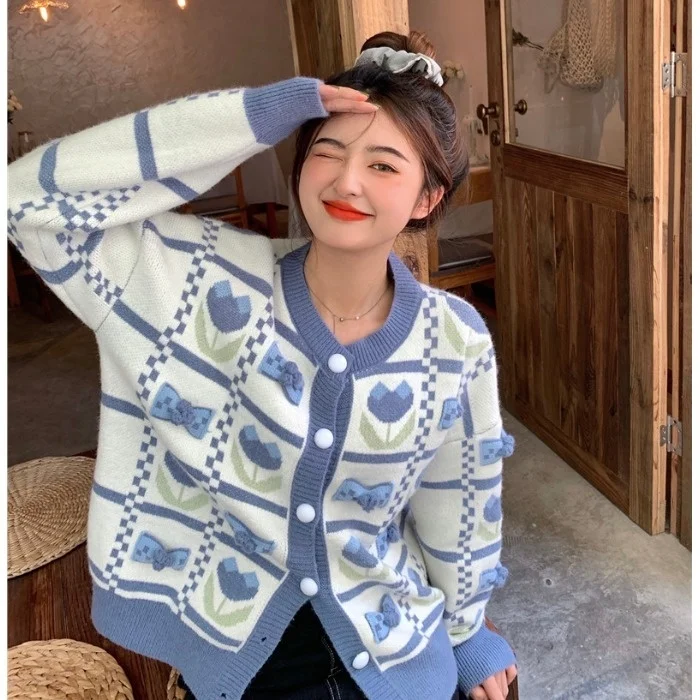 Женский трикотажный кардиган с трехмерным бантом и круглым вырезом Модный