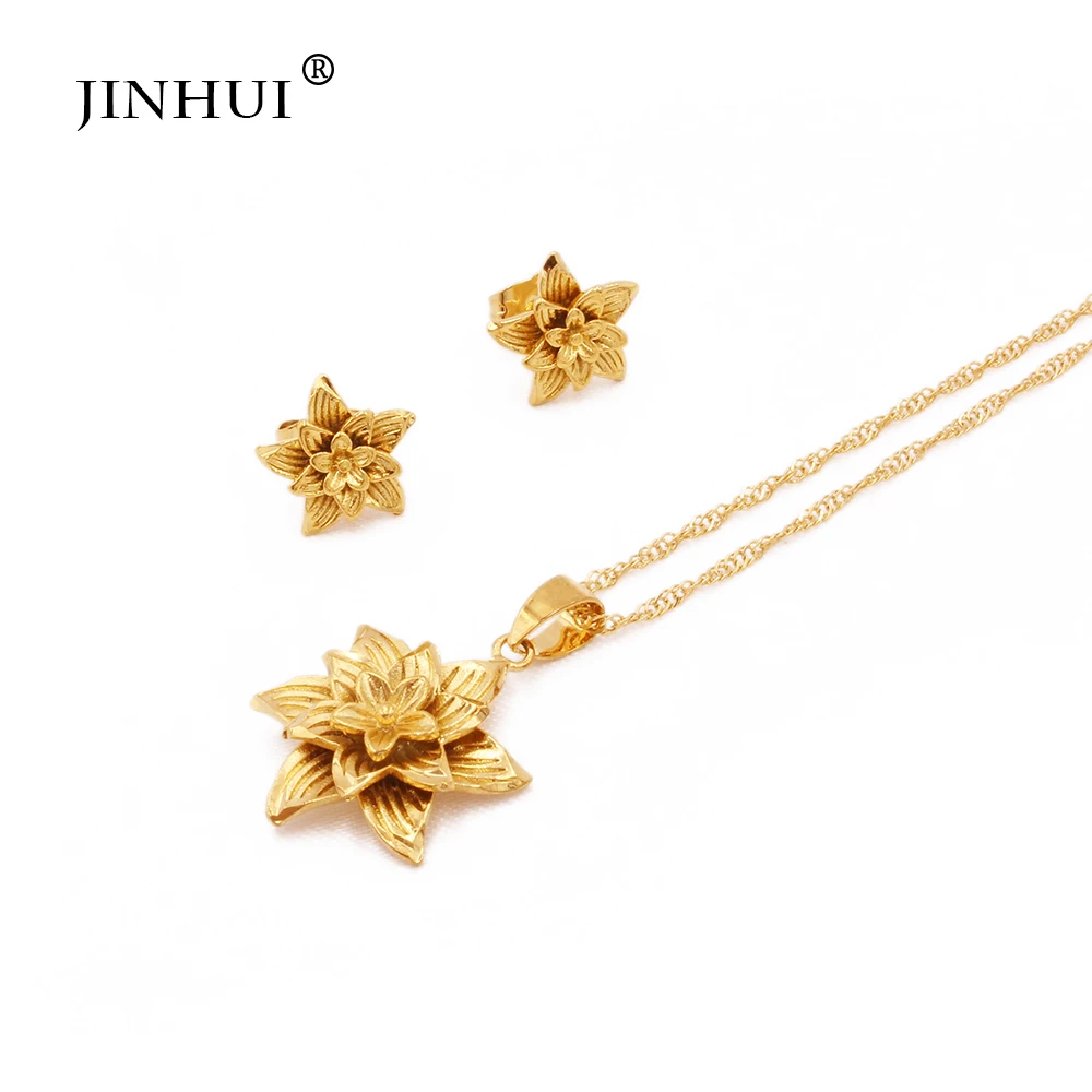 Женский свадебный ювелирный комплект из колье и серёг с маленькими цветами |