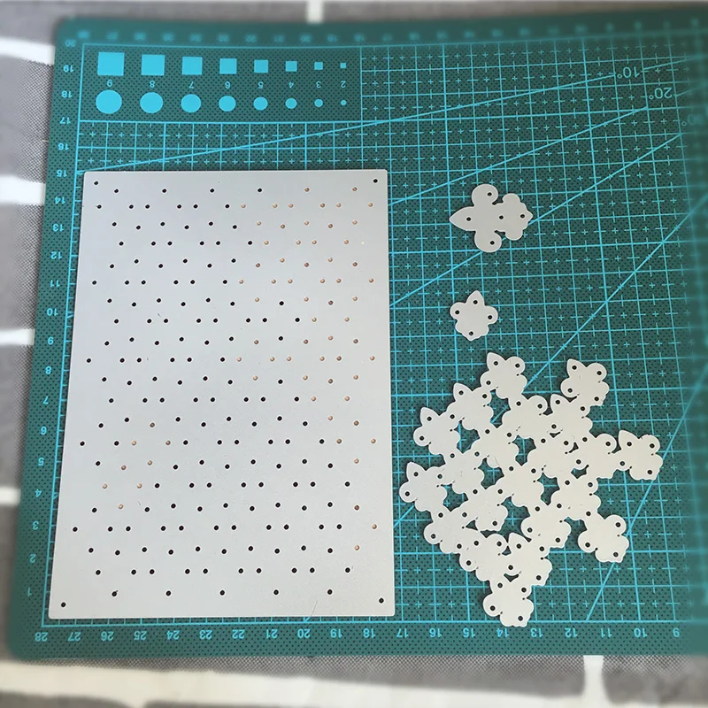 Фон с цветами лилии металлические Вырубные штампы трафареты для рукоделия