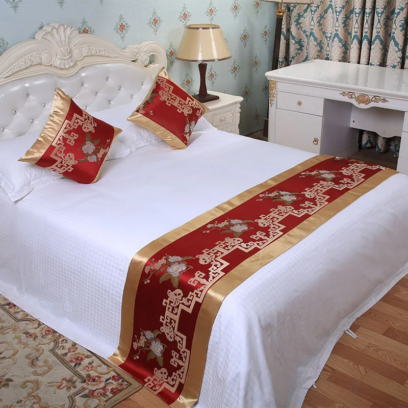 

Classical Chinese Style Red Bed Runner High Quality Bed Spread Flora Plant Blue Bed Cover Home Hotel Decoration Bed Flag