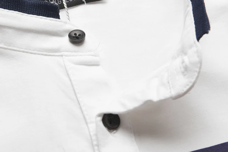 Мужская рубашка поло со стоячим воротником подходящая по цвету с длинными