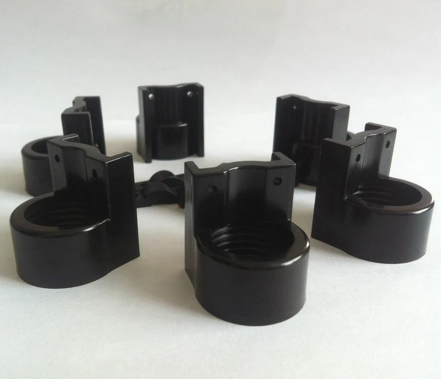 Изготовленные на заказ литьевые формы небольшие пластиковые детали Китай |
