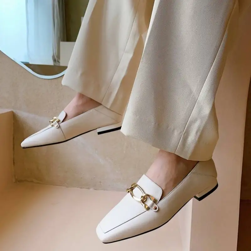 Женские офисные туфли Taoffen вечерние из натуральной кожи на плоской подошве с