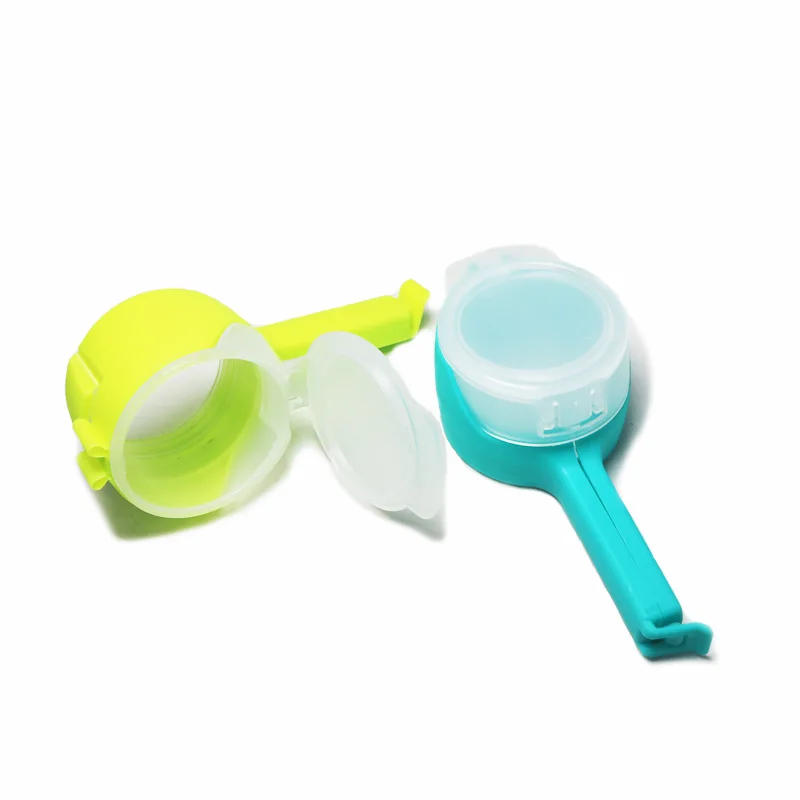 

4 ColorSeal Pour Food Storage Bag Clip Food Sealing Clip Effect Clamp With Large Discharge Nozzle For Storage Food Kitchen Tools
