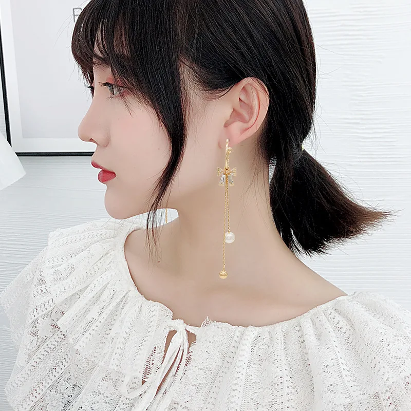 

Earrings For Women New Korean Elegant Cute Rhinestone Butterfly Stud Girls Fashion Metal Chain Boucle Jewelry Gifts