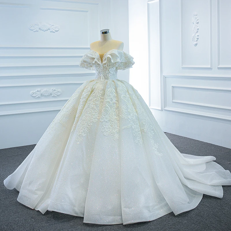 Рисунок 3 - Элегантные белые свадебные платья J67162