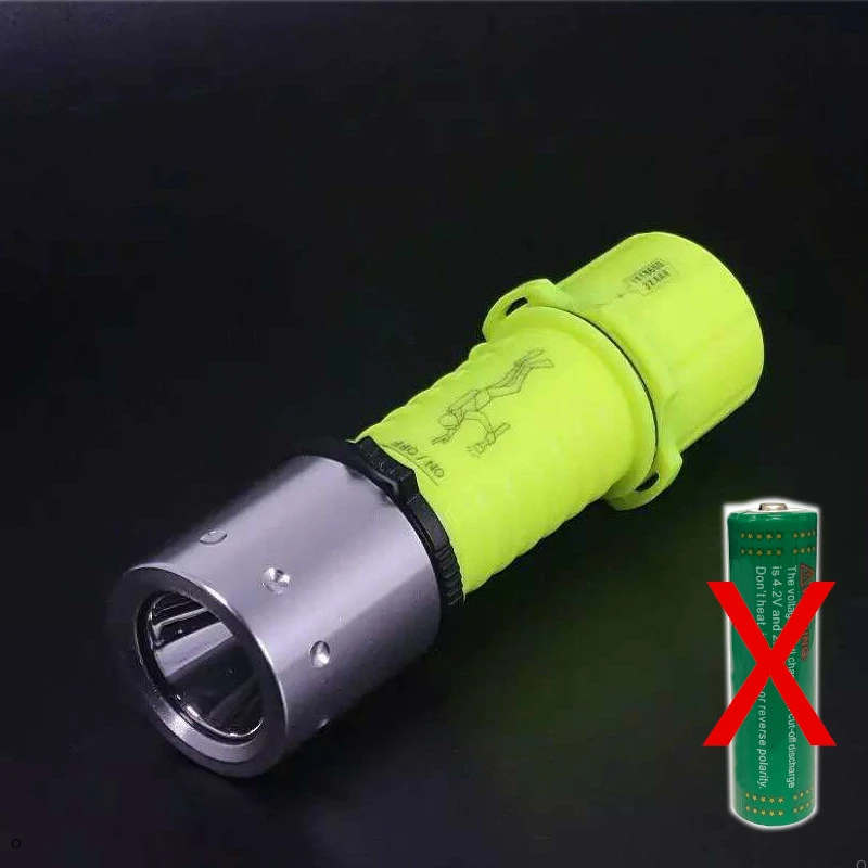 

Underwater 15m 1200lumens T6 diving scuba yellow light flashlight 18650 AAA battery rescuing torch searching dive flash light