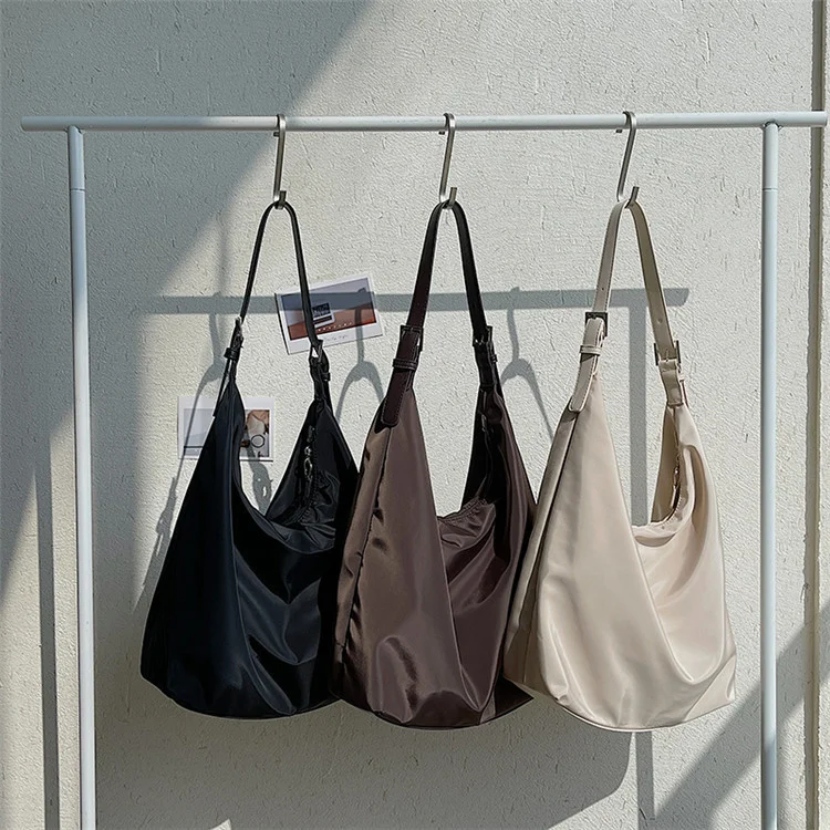 

Popular High Quality Large Capacity And Women's Shoulder Bag Nylon Fashion Trend Tote Bag