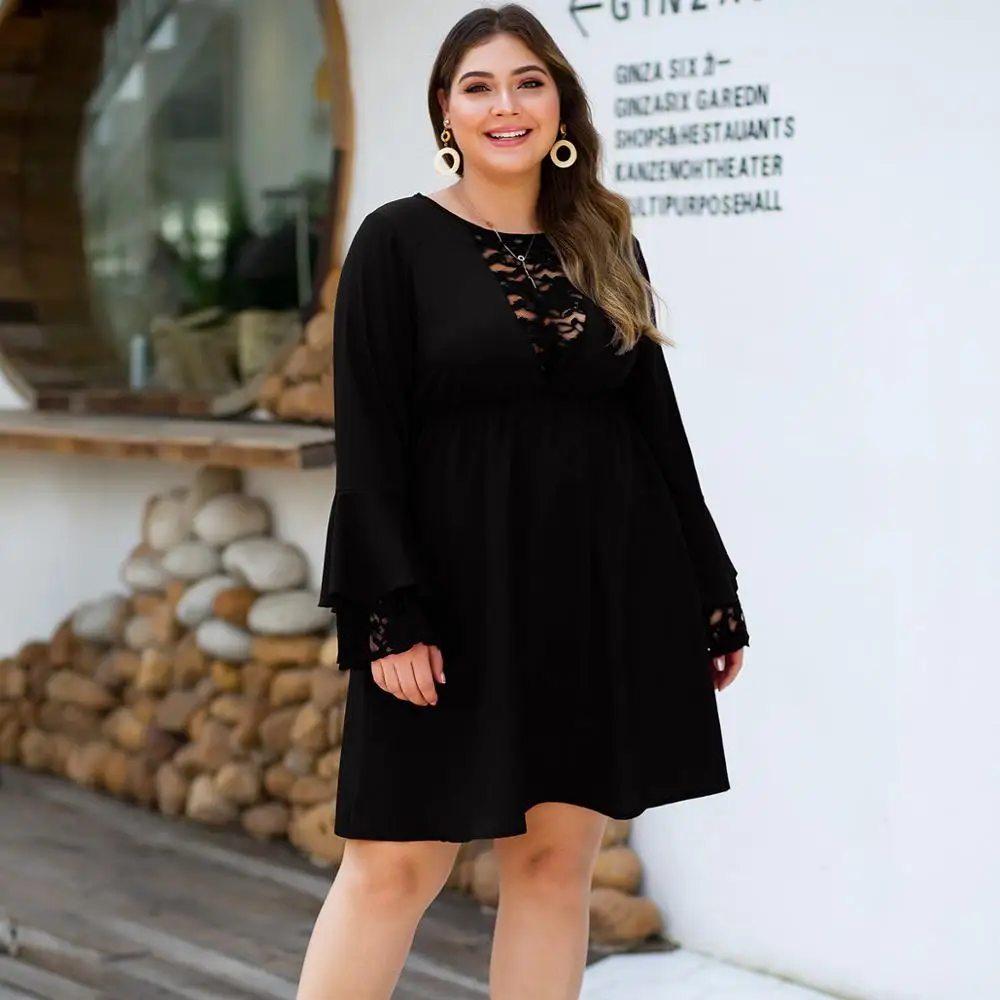 Платье WHZHM Черное вечернее с длинным расширяющимся книзу рукавом кружевное