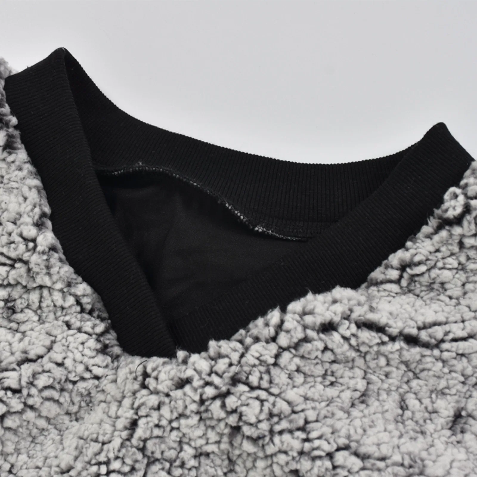 

Fall/Winter 2021 Warm Plush Shirt Casual Black Gray Color Matching Sweater Small V-neck Casual Versatile Long Sleeve Women's Top