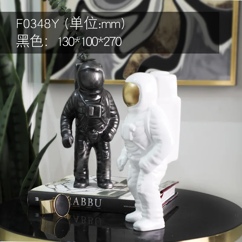 

Astronaut Vase Resin ornament Decoracin sculpture BOy gift Home Ornament Art Design