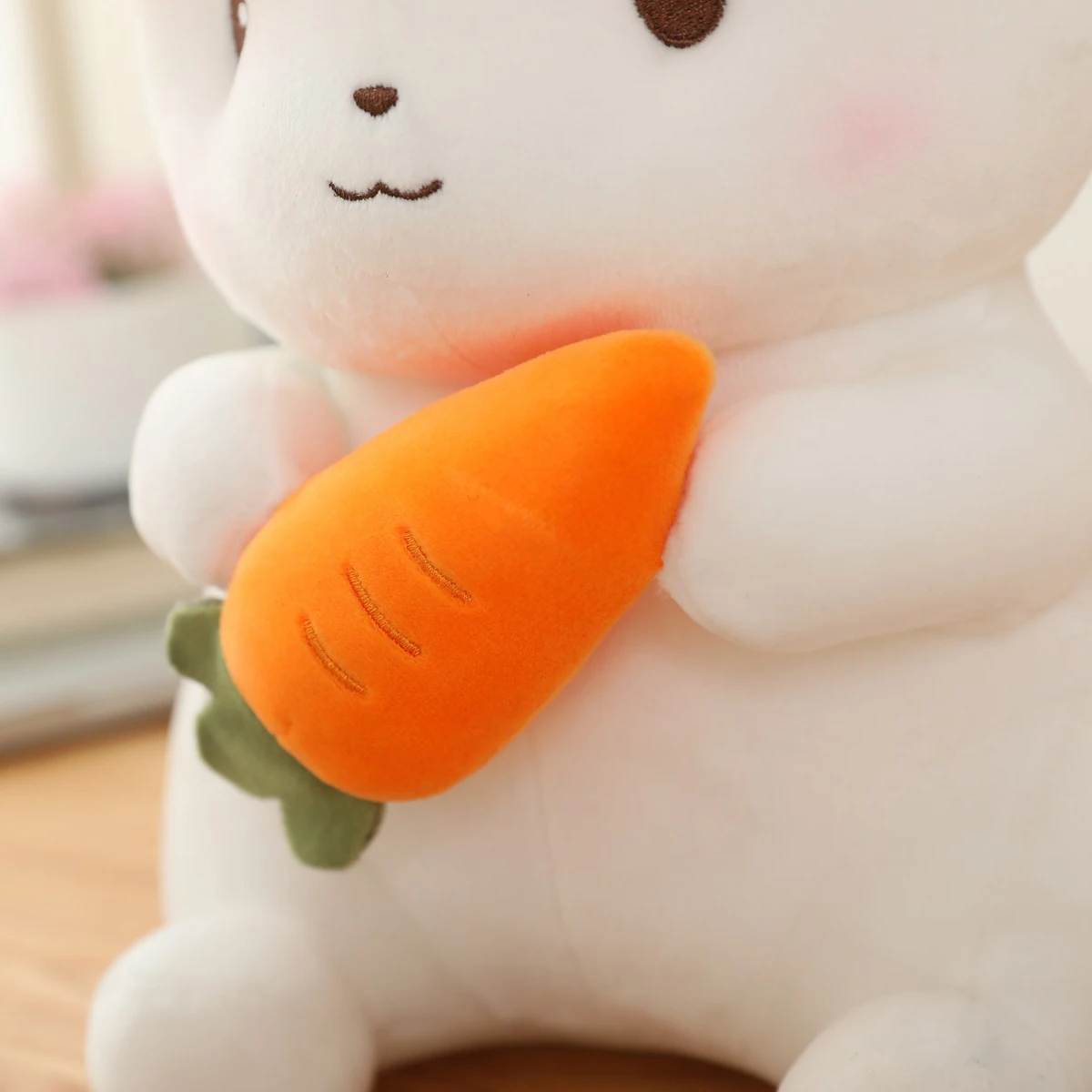 

New Hot 1pc 20/30cm Lovely Rabbit Holding Carrot Plush Toys Cute Kawaii Dolls Stuffed Soft Animal for Child Kids Birthday Gift