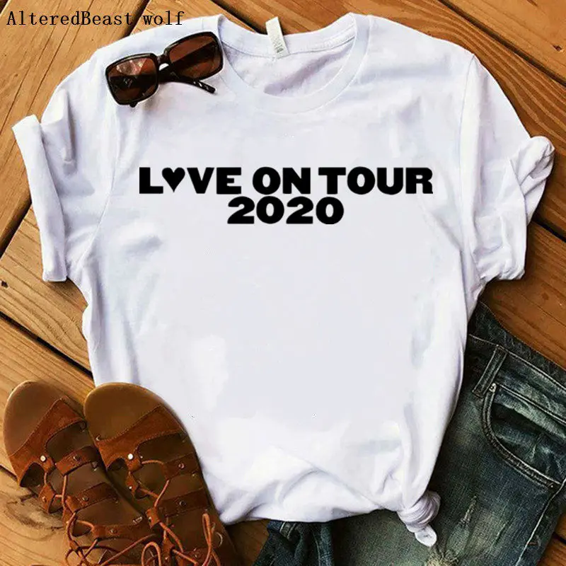 

Love On Tour 2020 Letter Print Butterfly Harry Style T-shirt Women Fashion Tshirt Female Short Sleeve White Tops Lady Casual Tee