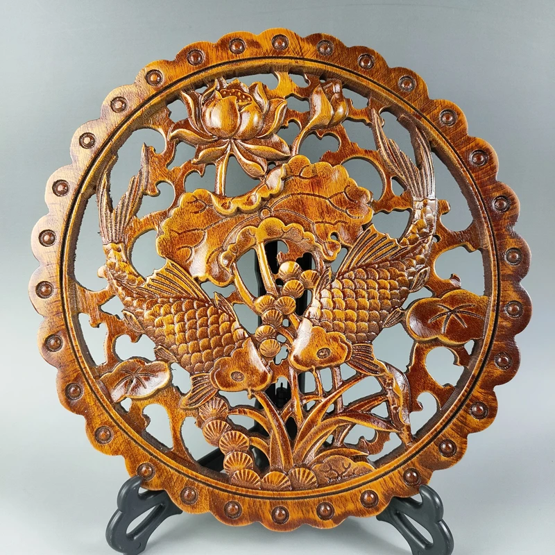 

Delicate Round Chinese Traditional Handicrafts Classical Home Decoration Gift Camphor Wood Double Fish Statue Wall Hanging