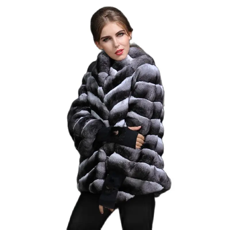 Рисунок 5 - Модная зимняя парка из натурального меха шиншиллы