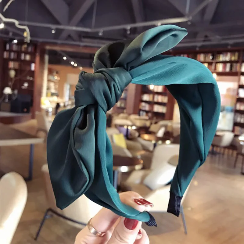 Обруч для волос из корейского бутика с кроличьими ушками тканевый ободок девушки