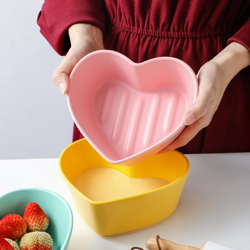 

Lovely fruit bowl salad baked ceramic large heart online celebrity tableware creative personality rice