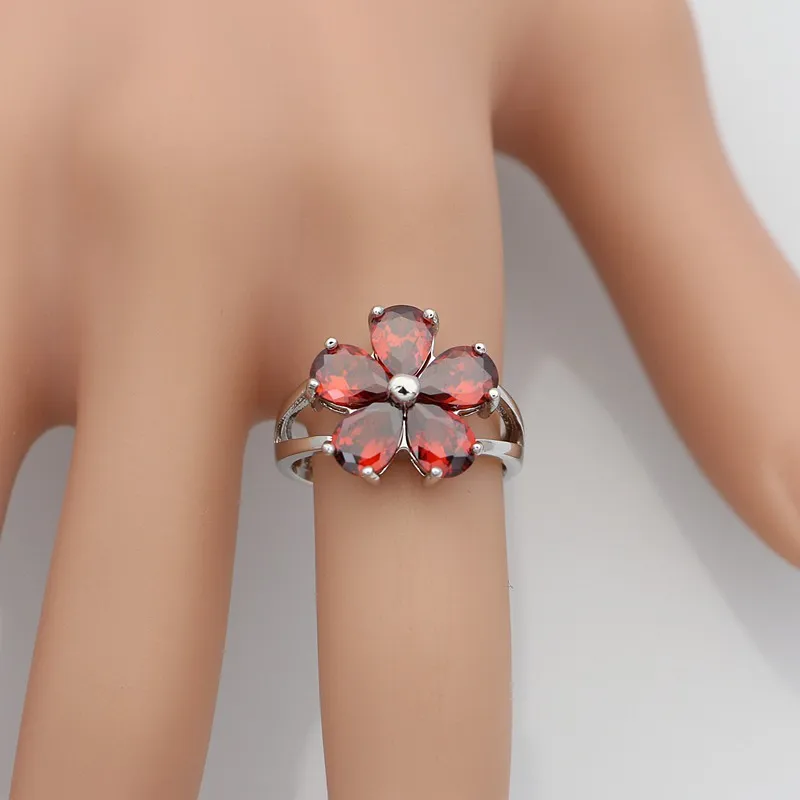 Серебряная бижутерия 925 пробы с красным гранатом и белым жемчугом наборы