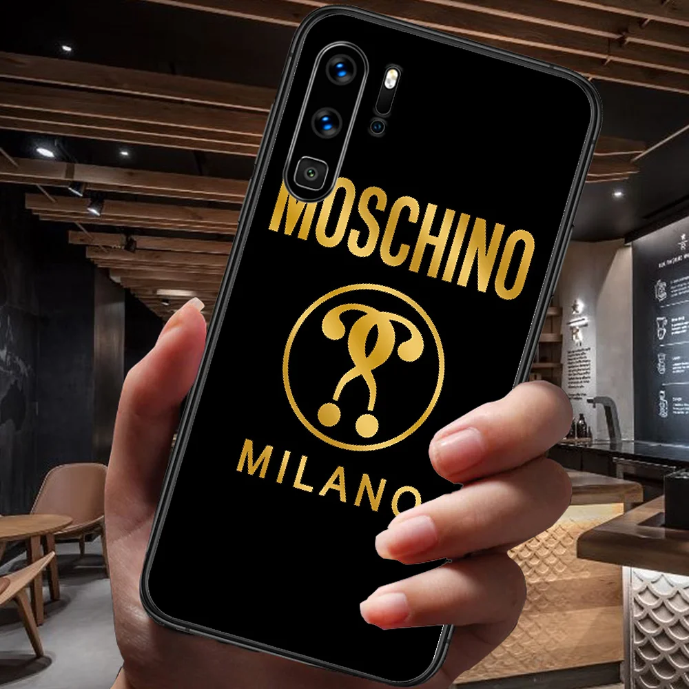 

Bear Cute Fashion Luxury Brand Phone Case For Huawei P Mate Smart 10 20 30 40 Lite Z 2019 Pro black Prime Trend Back Pretty