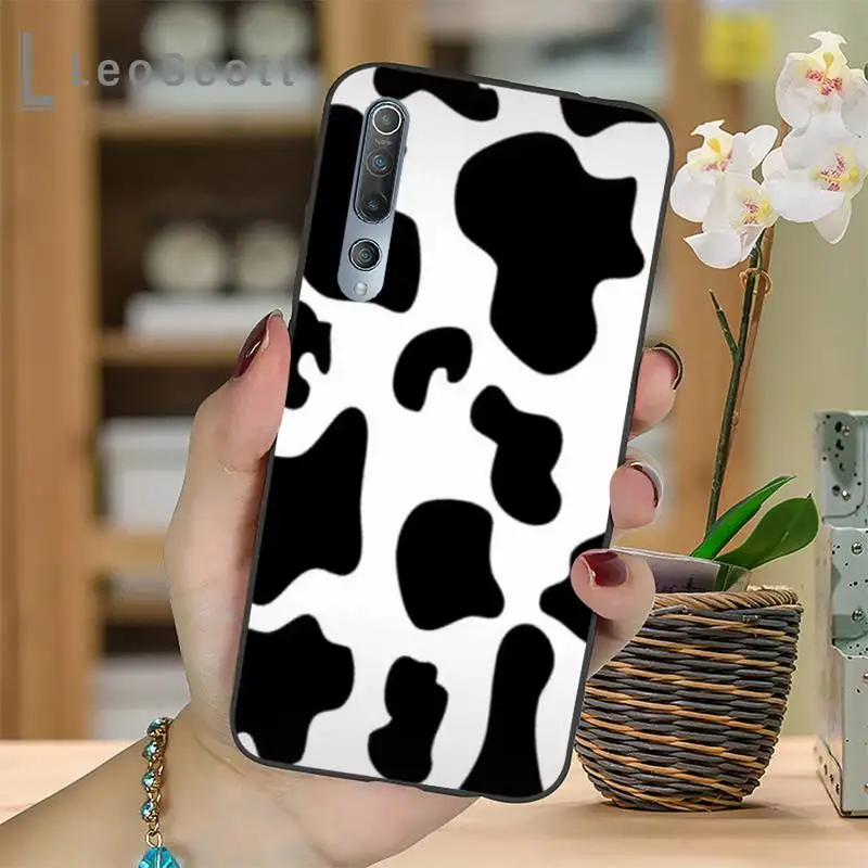 

Cow Pattern Phone Case For Xiaomi mi Redmi note 7 8t 9 9t 9s 8 10 10t 11 pro lite K20 max 3