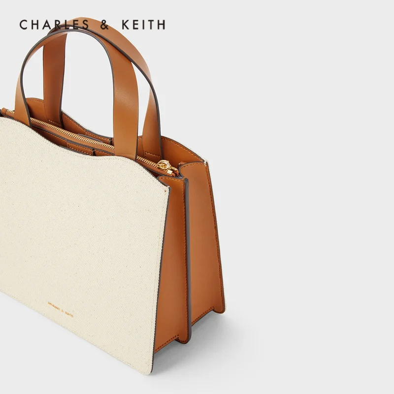 CHARLES＆KEITHНовинка на Лето2020CK2-50671140Женская Cумка плечо Стильное Сочнение цветов