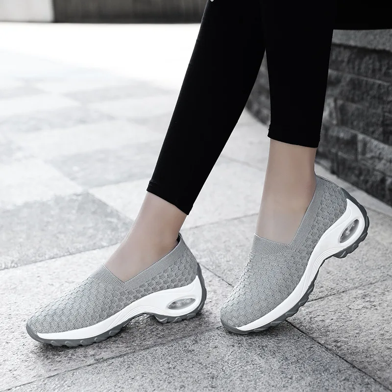 Spring Autumn Women Shoes Casual Beautiful Fashion Outside Comfortable Mesh Shoes Slip-on Round Toe Plus Size Women's Footwear