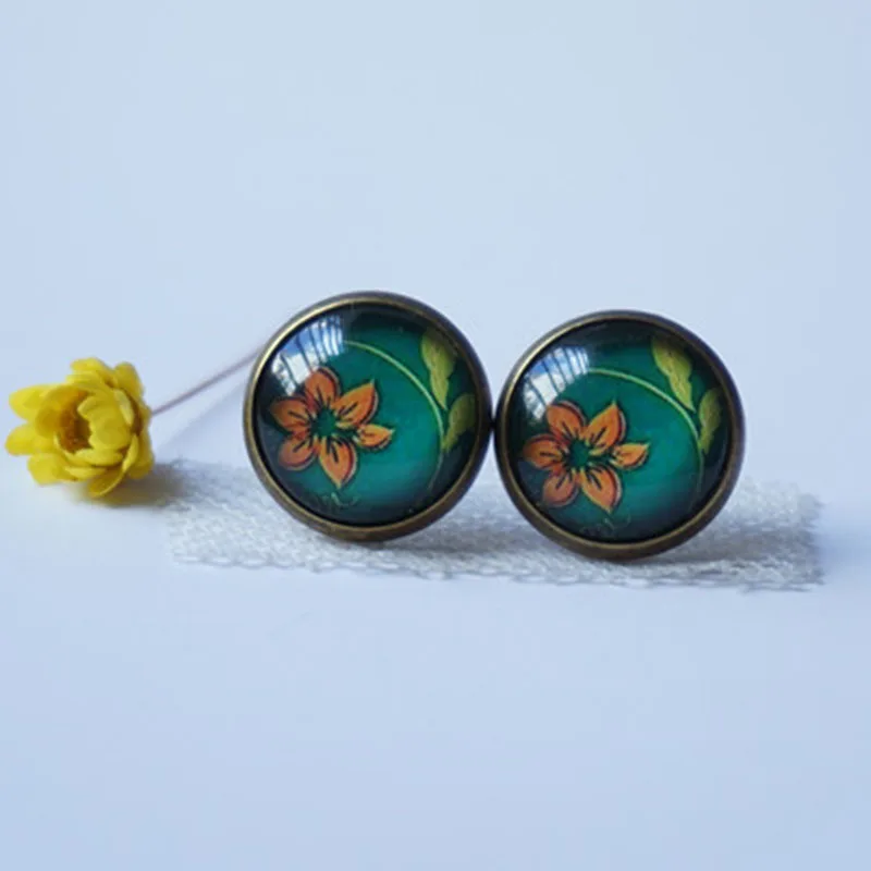 Женская Мини колошения кавайный кабошон стеклянные серьги гвоздики в виде пчелы