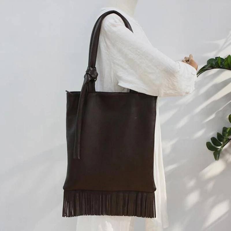 Сумка на плечо женская из натуральной воловьей кожи с кисточками | Багаж и сумки