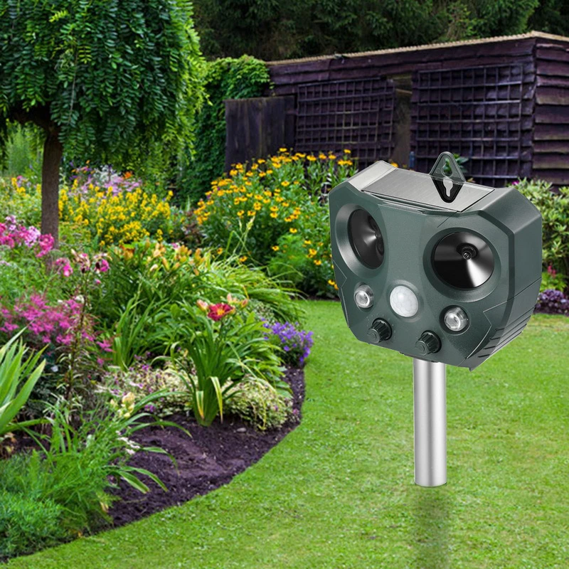 

Solar Powered Ultrasonic Pest Repeller PIR Sensor Outdoor Animal Repellent Pest Mouse Control Repellent Keep Animals Away