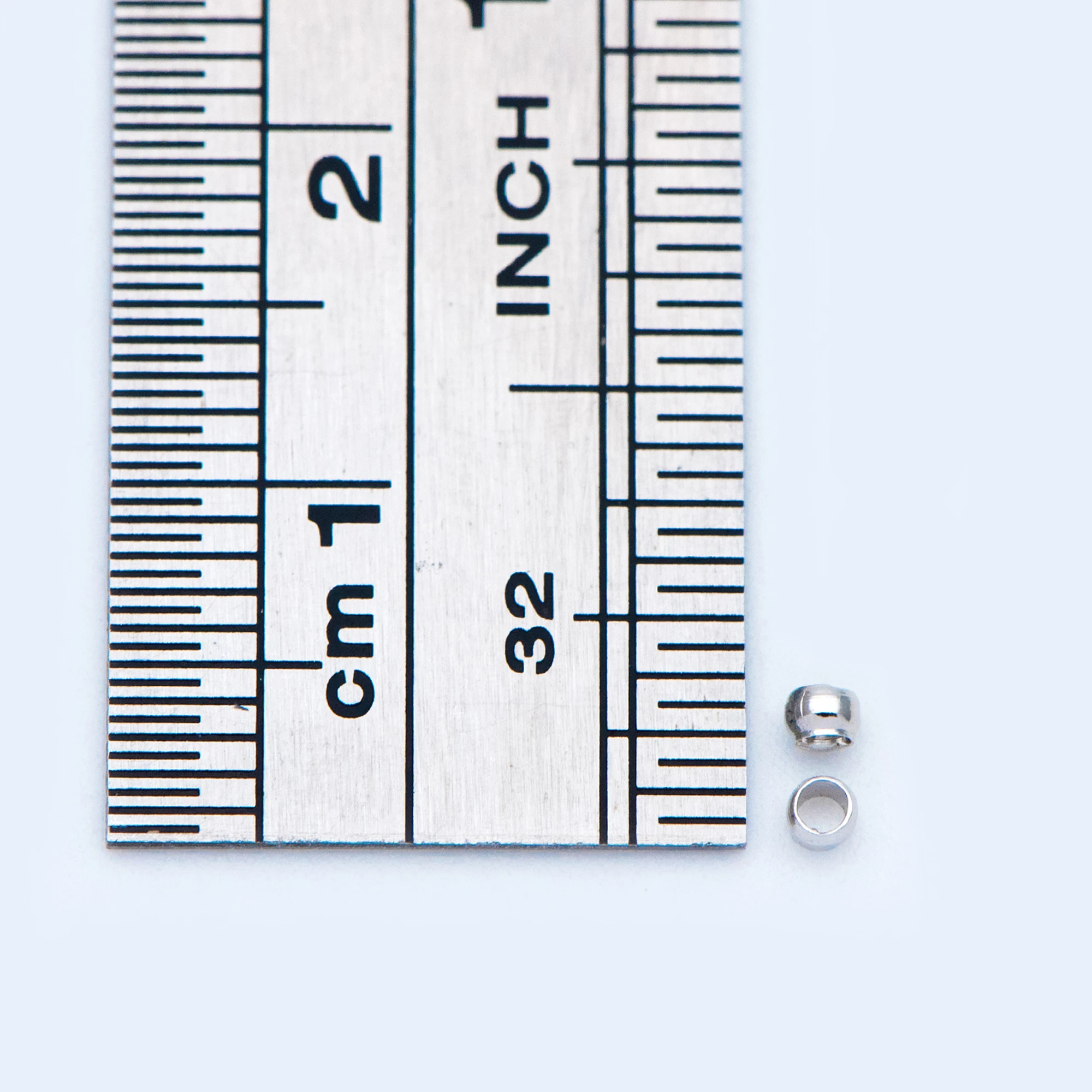 500 шт./упак. латунные обжимные бусины с золотым/родиевым покрытием 2 мм не содержит