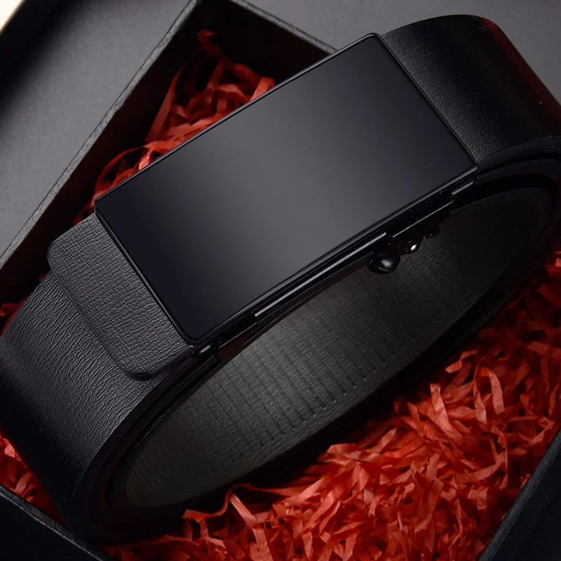 

Ремень мужской кожаный с автоматической пряжкой, 120 см