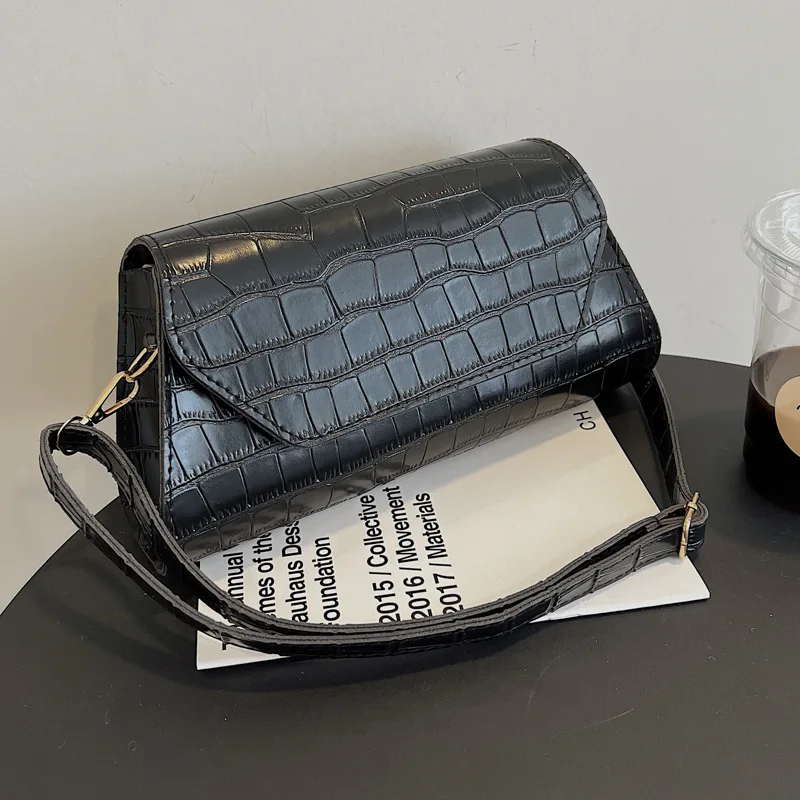 

Крокодиловый узор, маленькие сумки через плечо из искусственной кожи с клапаном для женщин 2021, дорожная сумка, модные простые женские сумки ...