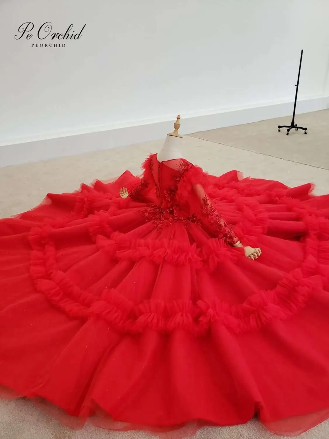PEORCHID Red Ball Gown Bridal Dress Long Sleeve 2020 Vestidos Casamento Princess African Beaded flower floral Wedding Dress