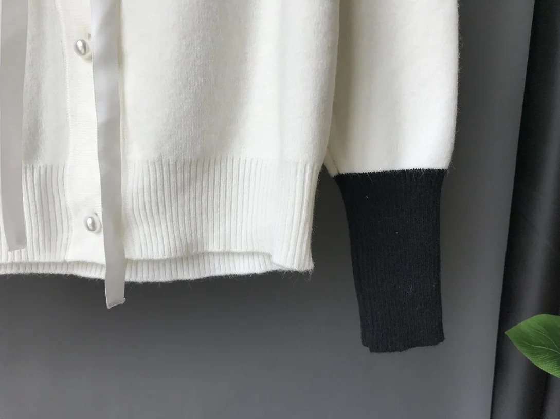 

Japanese Sweet Lace Lace Up Turn Down Collar Knitted Cardigan Jacket 2020 Autumn Contrast Color Sweater Coat Cotton Polyester