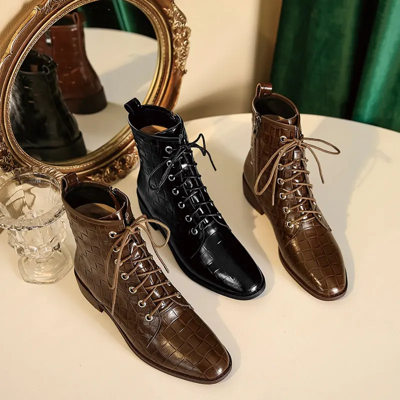 

Sgesvier Cow Leather thick-heel Martin boots women's flat-bottomed British style retro short boots wild brown side zipper