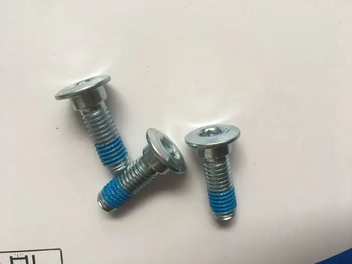 

Новинка 10 шт. Самонарезающий шуруп и шайба для BMW 4,8x19 мм черные 8 мм винты