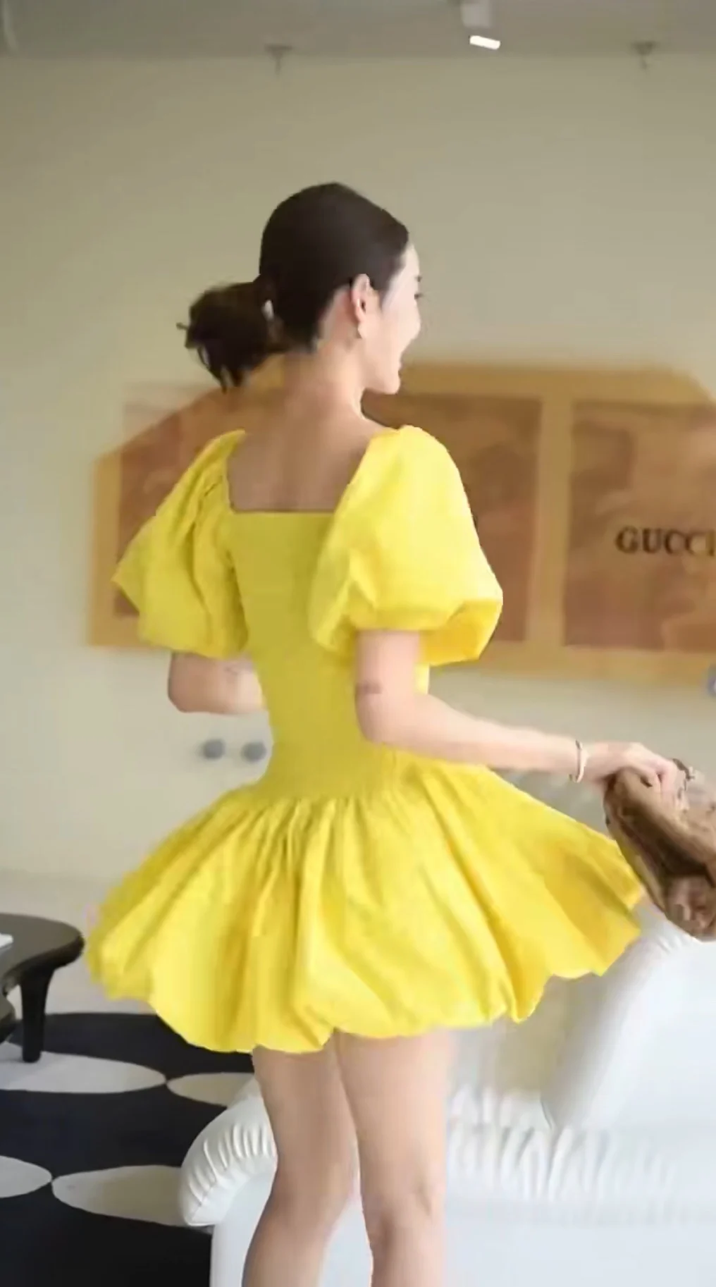 

Bubble sleeve yellow dress q126