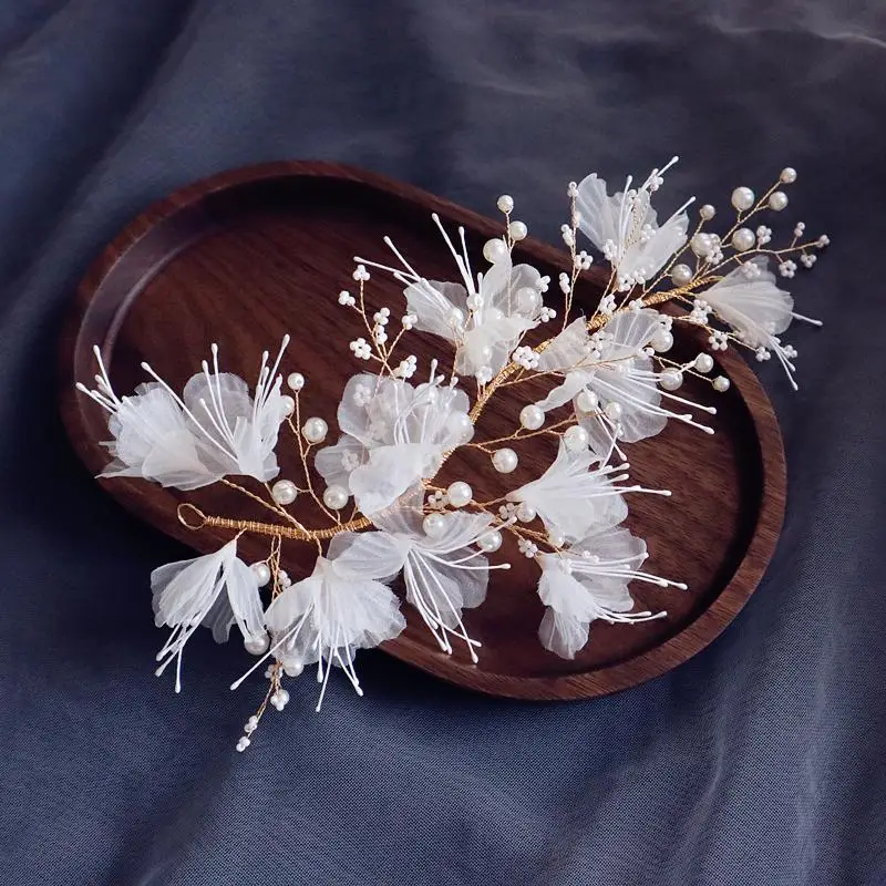 Повязка на голову женская с жемчугом и розовыми цветами |