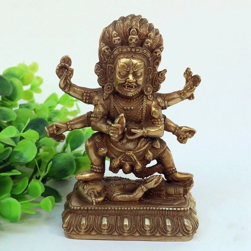 Старинная китайская латунная статуя буддизма Махакала с шестью руками ручной