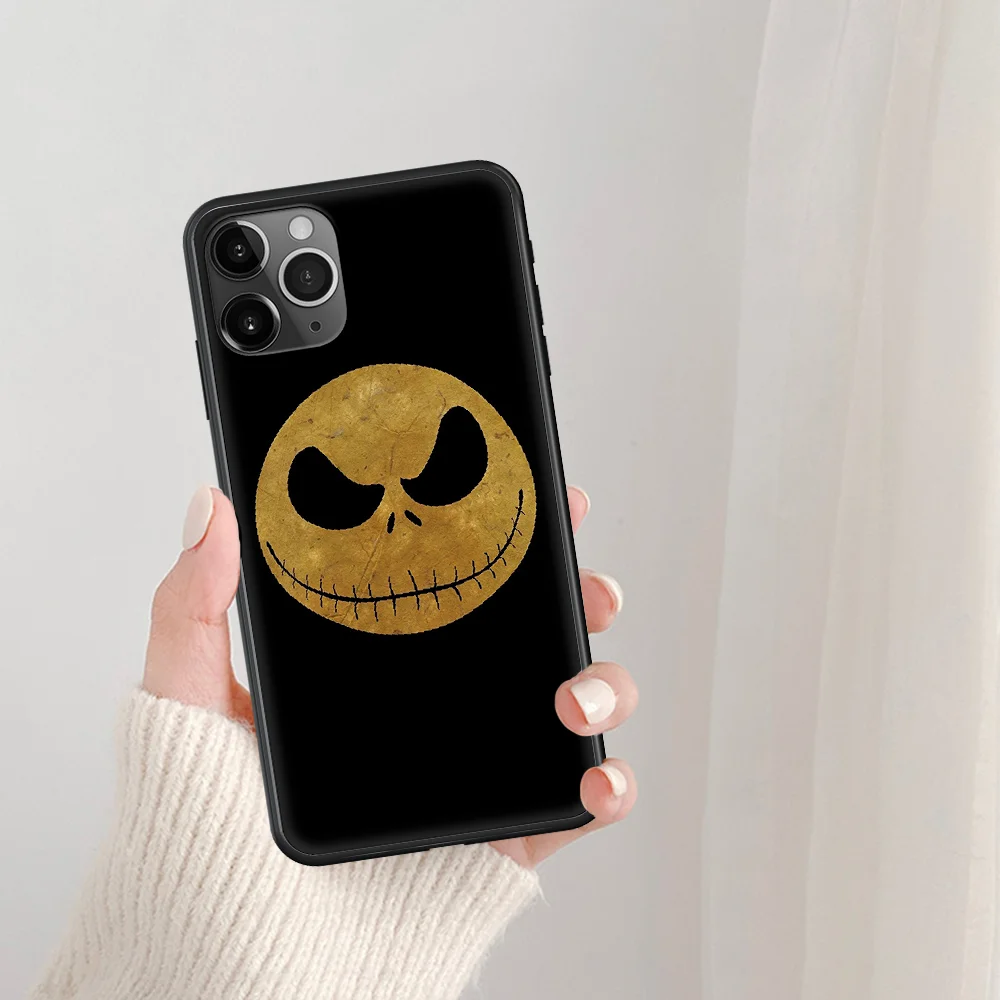 

Hot Jack skellington Fashion Silicone Phone Case For IPhone 5 5S SE 5C 6 6S 7 8 Plus X XS XR 11 12 Mini Pro Max 2020 black Etui