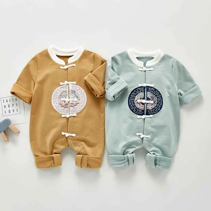 

Осенне-весенняя одежда для маленьких мальчиков, одежда для мальчиков хлопковый костюм в китайском стиле с вышивкой с длинным рукавом для ма...