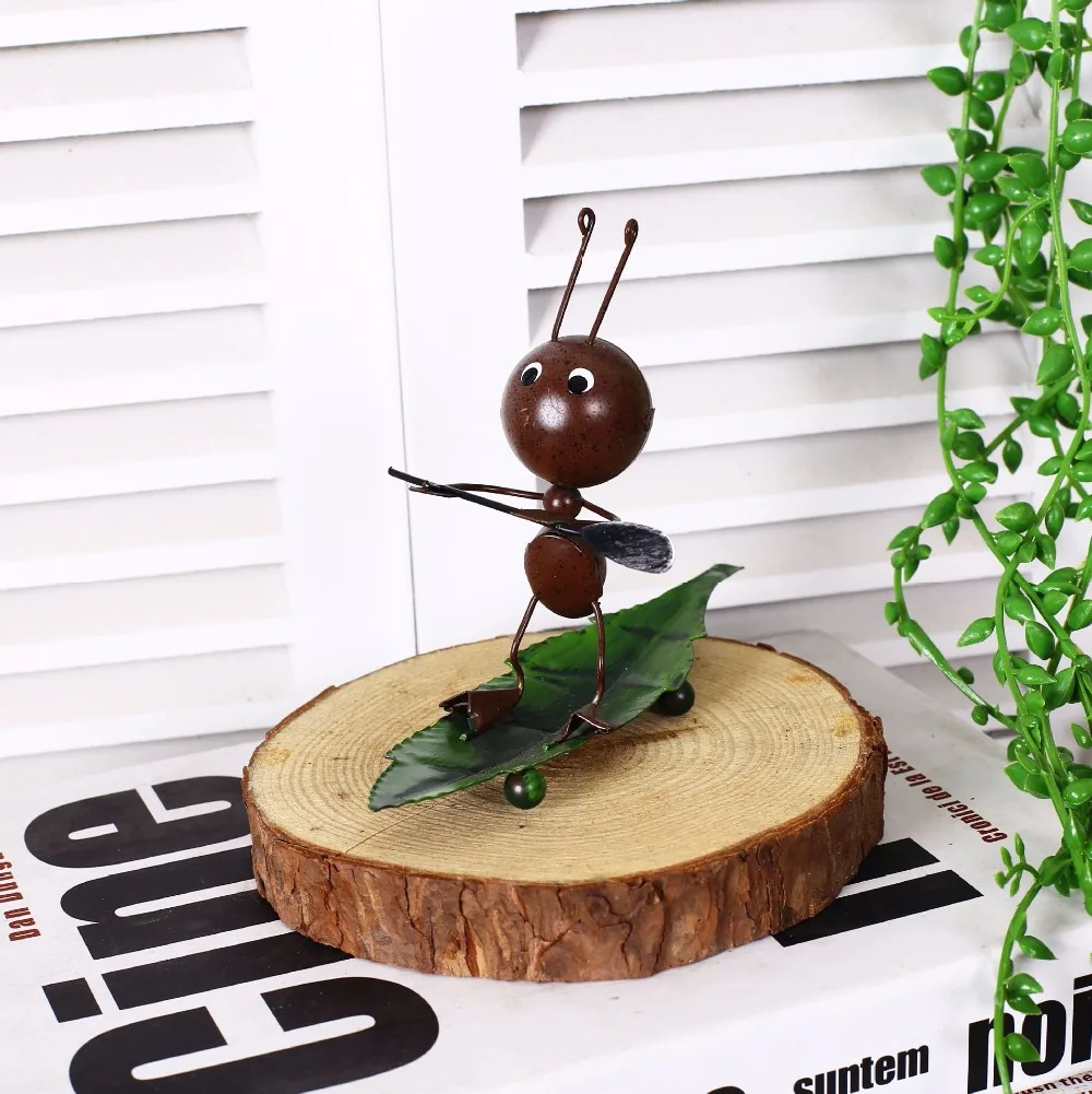 

Creative Home Decor Ant Iron Figurines Home Decoration Cute Swimming Ants Statue Crafts Kid Toys Gifts