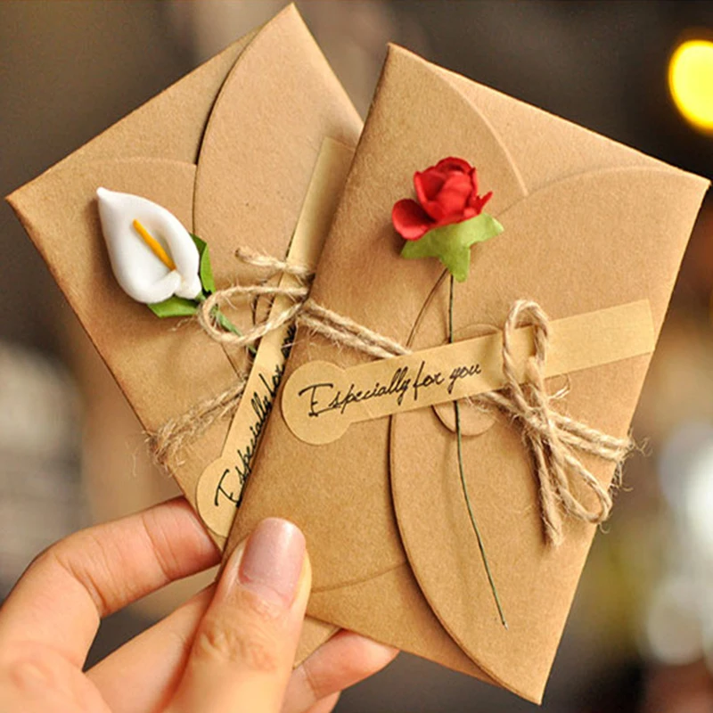 

1PC Retro DIY Kraft Paper Invitation Greeting Card with Envelope Handmade Dry Flower Wedding Party Invitation Envelopes