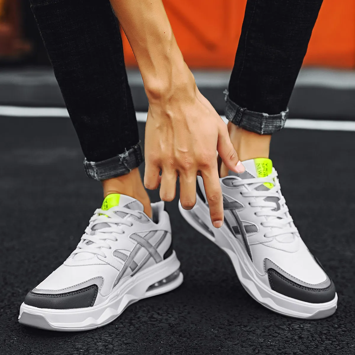 

Microfiber Leather Casual Shoes New Men Sneakers Lace-up Mens Shoe Lightweight Vulcanize Shoes Walking Sneaker Zapatillas Hombre