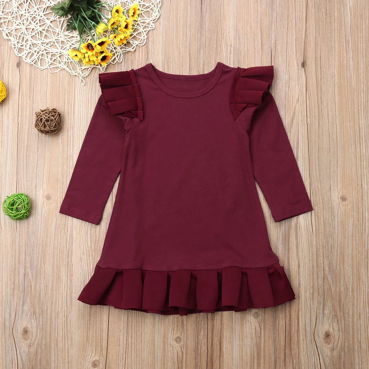 Новинка 2018 милое платье для маленьких девочек с оборками и длинным рукавом