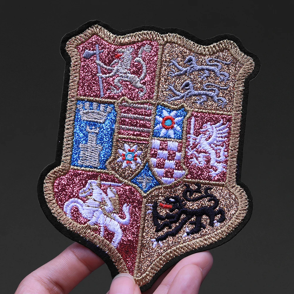 Изящные яркие винтажные значки Королевский рыцарь корона искусственные новые